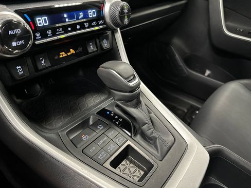 Used 2024 Toyota RAV4 XLE Premium w/ Weather Package AWD/4WD image 25