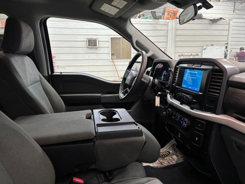 Used 2023 Ford F150 XLT image 25