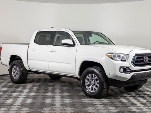 Used 2023 Toyota Tacoma SR5 image 10