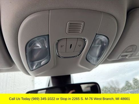 Used 2018 Jeep Compass Limited image 22