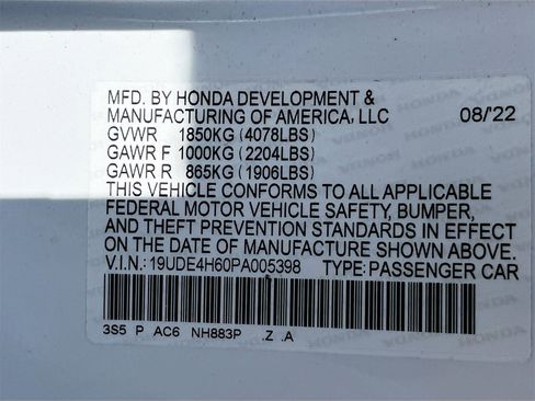 Used 2023 Acura Integra A-Spec image 32