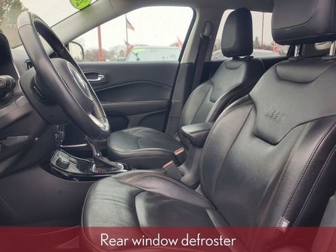 Used 2018 Jeep Compass Limited w/ Safe & Security Group AWD/4WD image 12