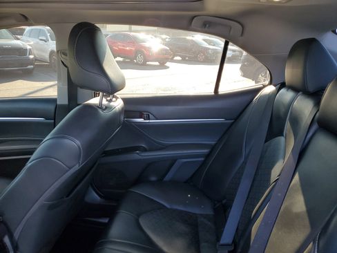 Used 2018 Toyota Camry XSE w/ Driver Assist Package image 11