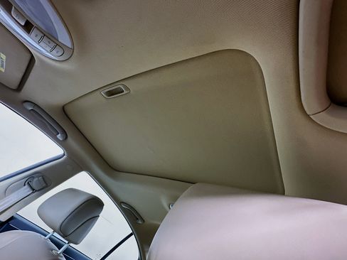 Used 2010 Hyundai Genesis 3.8 w/ Technology Pkg 4 image 26