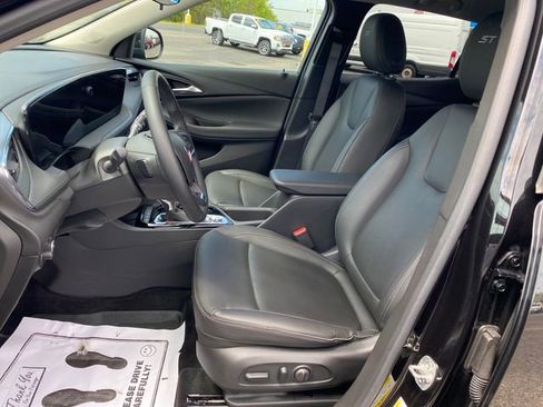 Certified 2024 Buick Encore GX Sport Touring w/ Comfort Package AWD/4WD image 15
