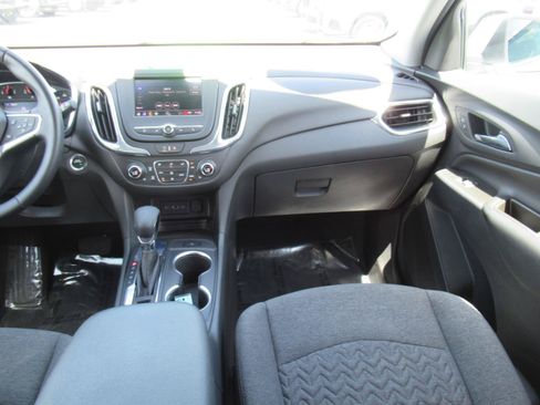 Certified 2023 Chevrolet Equinox LT FWD image 14