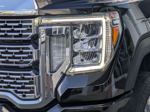 Used 2023 GMC Sierra 2500 Denali image 7