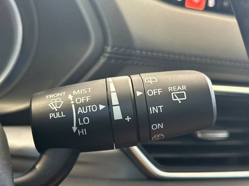 Used 2018 MAZDA CX-5 Touring w/ Preferred Equipment Package AWD/4WD image 34
