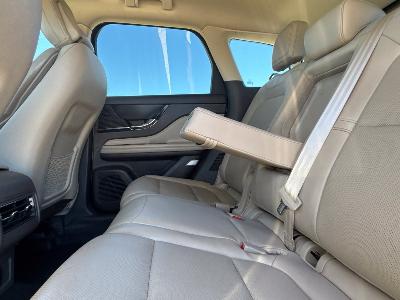 Used 2020 Lincoln Corsair FWD image 40
