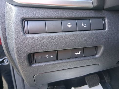 Used 2021 Nissan Rogue Platinum AWD/4WD image 33