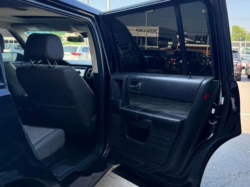 Used 2016 Ford Flex Limited w/ Equipment Group 303A AWD/4WD image 36