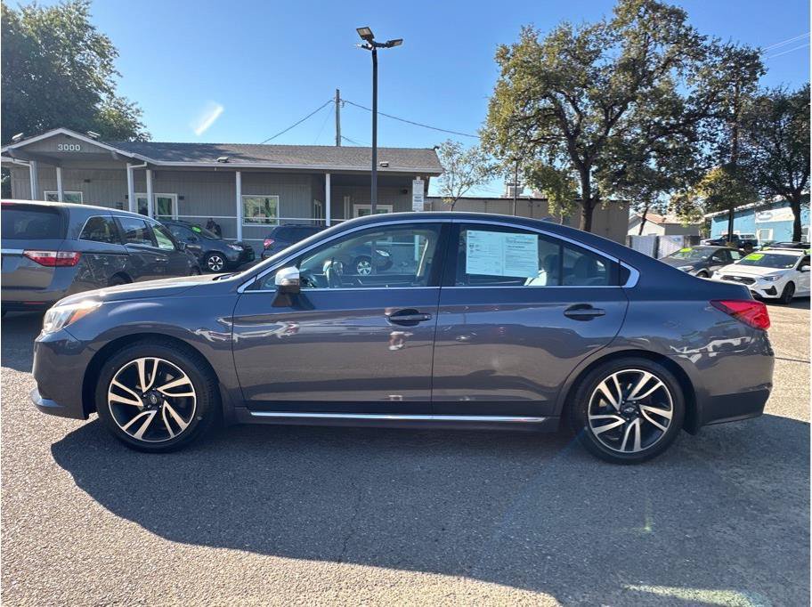 Used 2017 Subaru Legacy 2.5i Sport AWD/4WD image 4