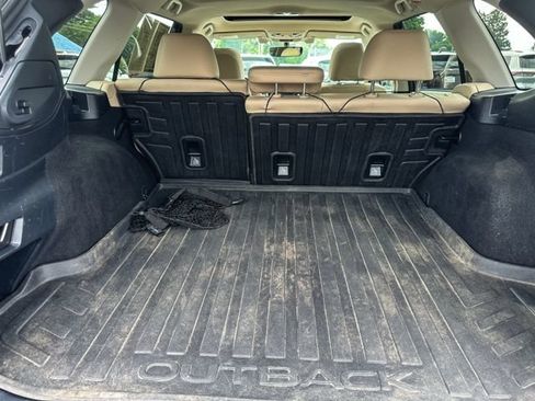 Used 2019 Subaru Outback 2.5i Limited w/ Popular Package #2 AWD/4WD image 22