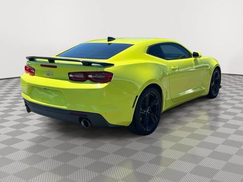 Used 2021 Chevrolet Camaro LT RWD image 6