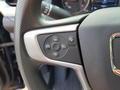 Used 2023 GMC Acadia SLE w/ Driver Convenience Package image 20