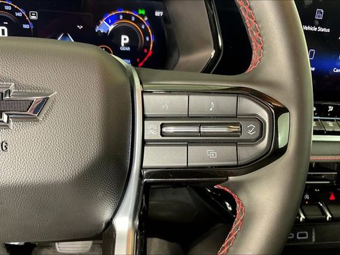 Used 2025 Chevrolet Colorado Z71 image 28