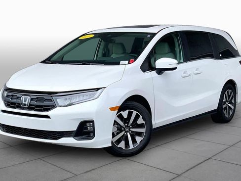 Used 2026 Honda Odyssey EX-L image 2