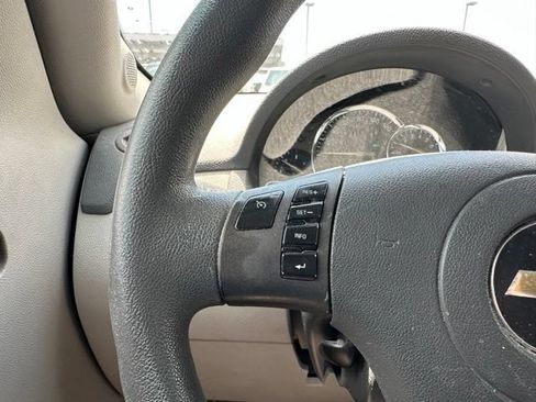 Used 2008 Chevrolet HHR LS FWD image 20