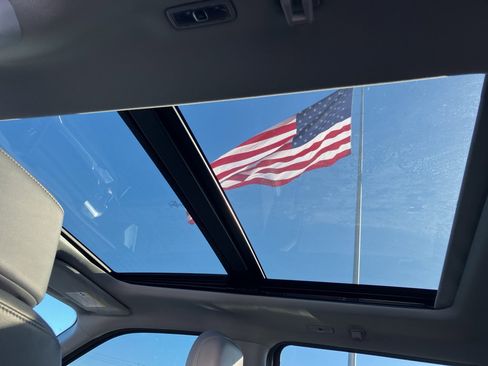 Used 2021 Ford F150 Lariat image 29