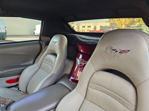 Used 2003 Chevrolet Corvette Convertible w/ Preferred Equipment Group1 image 18