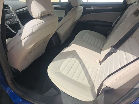 Used 2018 Ford Fusion S FWD image 14