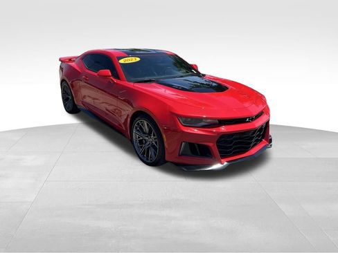 Used 2023 Chevrolet Camaro ZL1 RWD image 9