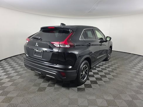 Used 2022 Mitsubishi Eclipse Cross ES image 5