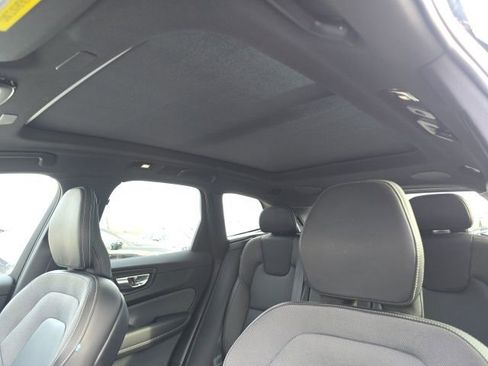 Certified 2023 Volvo XC60 B6 Ultimate w/ Protection Package Premier image 28