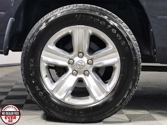 Used 2014 RAM 1500 Express AWD/4WD image 25
