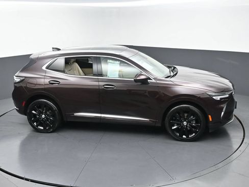 Used 2023 Buick Envision Avenir AWD/4WD image 41