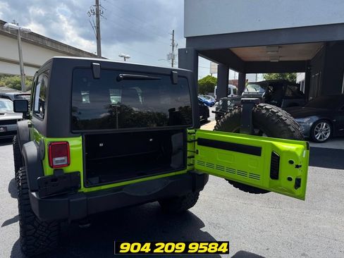 Used 2013 Jeep Wrangler Rubicon w/ PWR Convenience Group AWD/4WD image 25