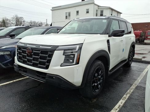 New 2026 Nissan Armada PRO-4X AWD/4WD image 2