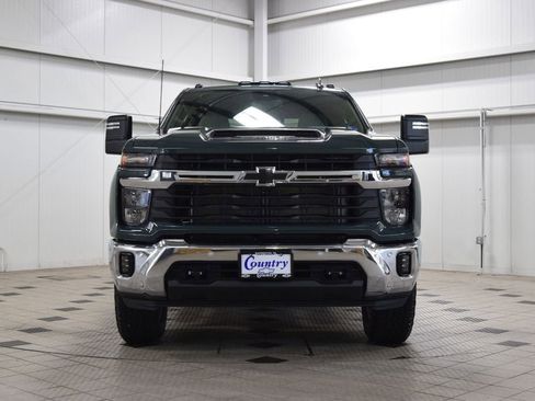 New 2026 Chevrolet Silverado 2500 LT w/ All Star Edition AWD/4WD image 2