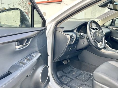 Used 2018 Lexus NX 300 AWD image 9