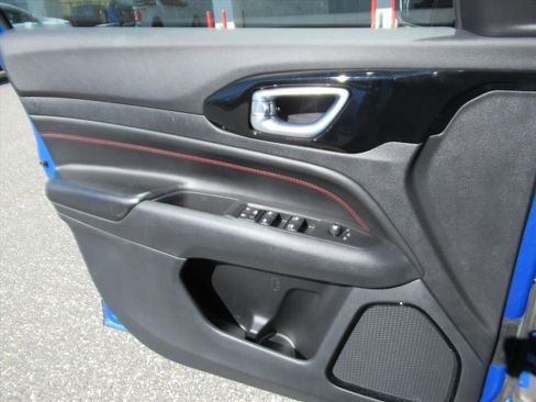 Used 2022 Jeep Compass Trailhawk AWD/4WD image 28