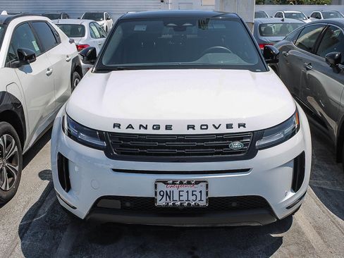 Used 2024 Land Rover Range Rover Evoque S AWD/4WD image 3
