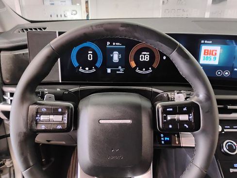 Used 2024 Hyundai Santa Fe SE image 14