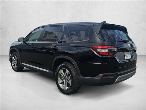 Used 2024 Honda Pilot EX-L image 8