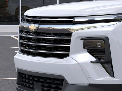New 2026 Chevrolet Traverse LT w/ Enhanced Driving Package FWD image 33