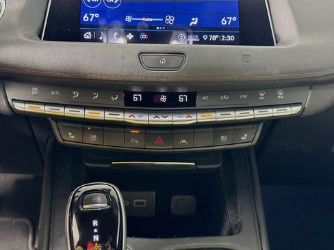 Used 2020 Cadillac XT4 Sport AWD/4WD image 19
