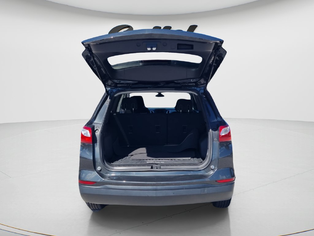 Used 2020 Chevrolet Equinox LS w/ LS Convenience Package FWD image 9