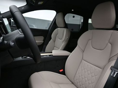 New 2026 Volvo XC60 B5 Plus w/ Protection Package Premier image 10
