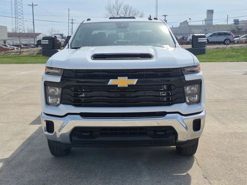 New 2026 Chevrolet Silverado 3500 W/T w/ WT Convenience Package AWD/4WD image 2
