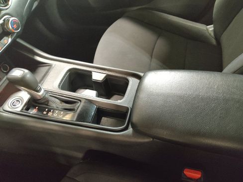 Used 2024 Nissan Sentra S FWD image 26