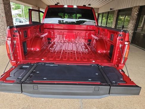 New 2025 Ford F150 Lariat w/ Equipment Group 501A Mid image 38