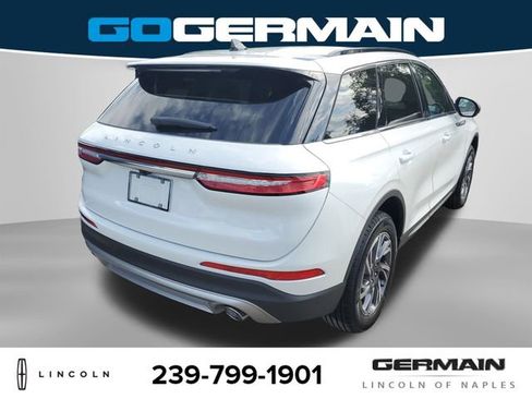 New 2026 Lincoln Corsair Premiere image 8