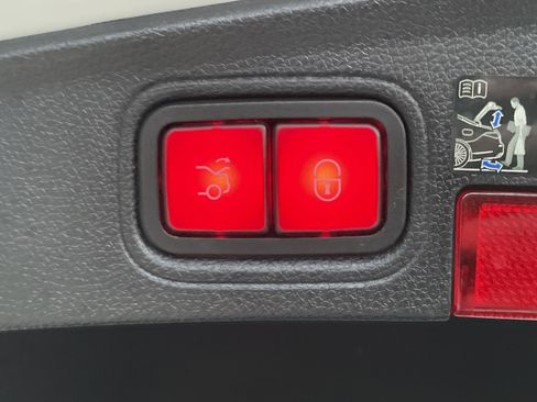 Certified 2023 Mercedes-Benz C 300 Coupe image 11