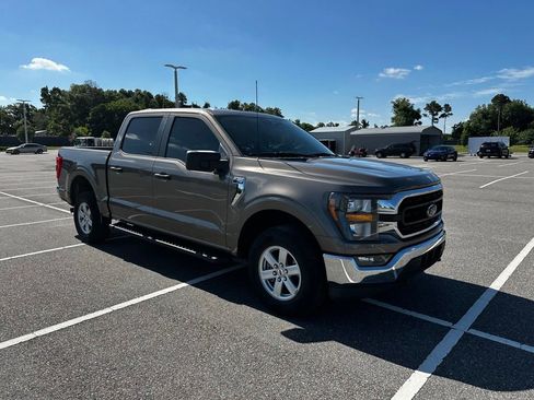 Used 2023 Ford F150 XLT AWD/4WD image 2
