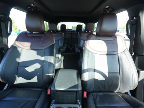 Used 2023 Ford Explorer Platinum w/ Technology Package AWD/4WD image 42