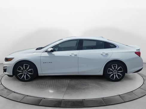Used 2024 Chevrolet Malibu RS FWD image 2
